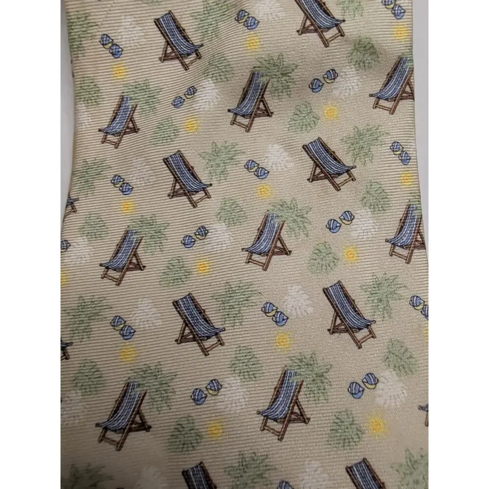 Tom James Silk Necktie Beach Deck Chairs Sea Shells Yellow Blue 60